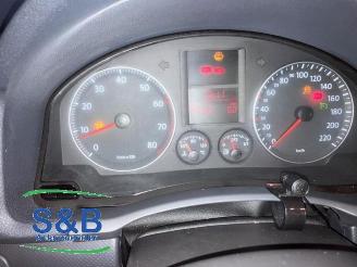 Auto da rottamare Volkswagen Golf Golf V (1K1), Hatchback, 2003 / 2010 1.4 16V 2004/3