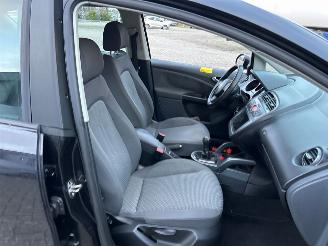 Seat Toledo 2.0 FSI 16V MPV  Benzine 1.984cc 110kW (150pk) FWD 2005-11/2009-03 (5P2) BVY picture 23