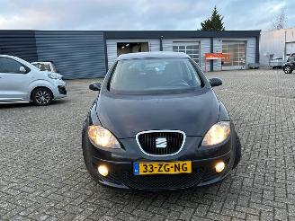 Seat Toledo 2.0 FSI 16V MPV  Benzine 1.984cc 110kW (150pk) FWD 2005-11/2009-03 (5P2) BVY picture 8