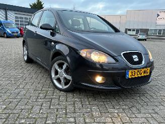 Seat Toledo 2.0 FSI 16V MPV  Benzine 1.984cc 110kW (150pk) FWD 2005-11/2009-03 (5P2) BVY picture 2