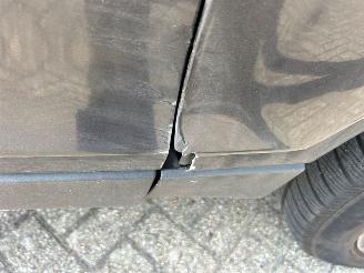 Audi Q7 4.2 picture 23