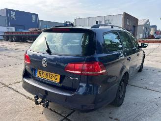 Volkswagen Passat 1.6 TDI 16V Bluemotion Combi/o  Diesel 1.598cc 77kW (105pk) FWD 2010-08/2014-12  CAYC picture 6