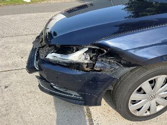 Volkswagen Passat 1.6 TDI 16V Bluemotion Combi/o  Diesel 1.598cc 77kW (105pk) FWD 2010-08/2014-12  CAYC picture 32