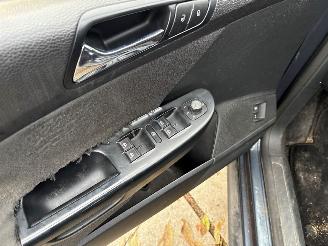 Volkswagen Passat WVWZZZ3CZ7E236461 picture 17