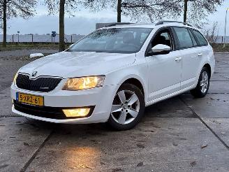 Skoda Octavia 1.6 TDI Greenline 16V Combi/o 4Dr Diesel 1.598cc 81kW (110pk) FWD 2013-05/2020-07 CRKB 2014/10