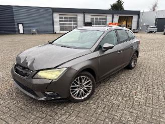 Unfallwagen Seat Leon 1.2 TSI Ecomotive 16V Combi/o 4Dr Benzine 1.197cc 77kW (105pk) FWD 2013-08/2014-04  CJZA 2014/6