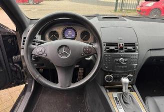Mercedes C-klasse C320 CDI 4MATIC AMG picture 8