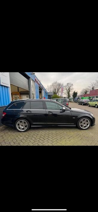 Mercedes C-klasse C320 CDI 4MATIC AMG picture 3