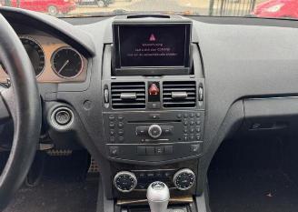 Mercedes C-klasse C320 CDI 4MATIC AMG picture 13