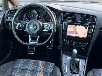 Volkswagen Golf 1.4 TSI GTE PANO picture 12