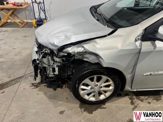 Toyota Auris  picture 2