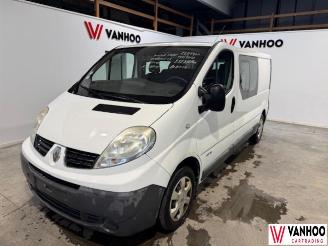 krockskadad bil auto Renault Trafic  2010/11