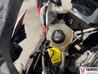 Peugeot Expert  picture 10