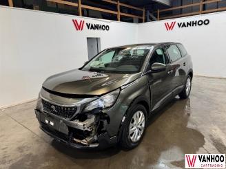 Unfallwagen Peugeot 5008  2020/11