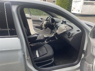 Audi A1 1.0 tfsi mooie auto!! picture 9