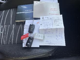 Kia Venga Venga 1.6 CVVT X-ecutive AUTOMAAT 125PK! picture 14