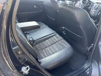 Kia Venga Venga 1.6 CVVT X-ecutive AUTOMAAT 125PK! picture 12