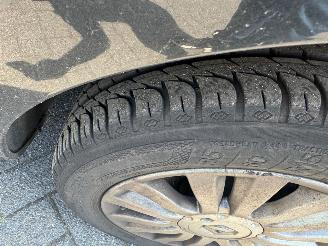 Renault Clio 1.2Tce Collection Rijdbaar 103PK!! picture 9