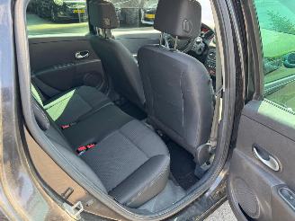 Renault Clio 1.2Tce Collection Rijdbaar 103PK!! picture 14