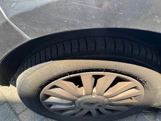 Renault Clio 1.2Tce Collection Rijdbaar 103PK!! picture 8