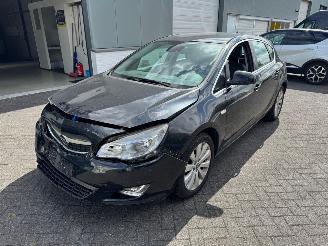  Opel Astra 1.4 Turbo Anniversary Edition 120PK! 2012/5