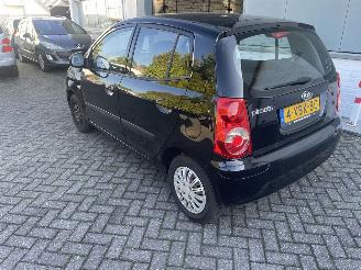Kia Picanto 1.1 X-clusive Airco picture 3