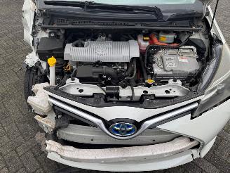 Toyota Yaris 1.5 hybrid dynamic picture 20