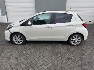 Toyota Yaris 1.5 hybrid dynamic picture 3