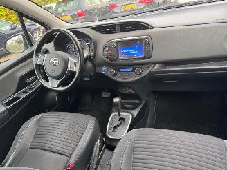 Toyota Yaris 1.5 hybrid dynamic picture 17