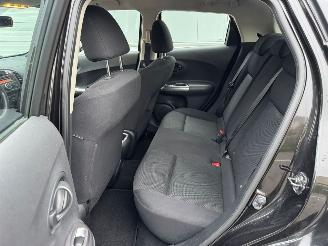 Nissan Juke 1.6 Acenta picture 10