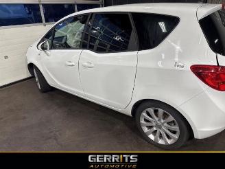 Dezmembrări autoturisme Opel Meriva Meriva, MPV, 2010 / 2017 1.4 Turbo 16V Ecotec 2013/12