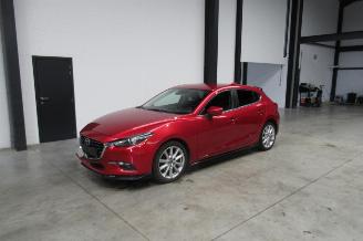  Mazda 3 SEDAN 2018/4