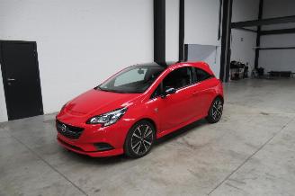Coche accidentado Opel Corsa BLACK EDITION 2018/9