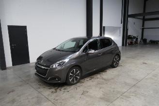  Peugeot 208 ALLURE PACK 2018/11