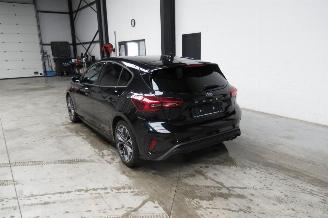 Ford Focus ST-LINE picture 3