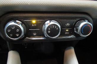 Nissan Micra SEDAN picture 20