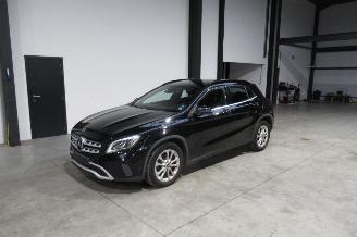 Damaged car Mercedes GLA SEDAN 2019/5