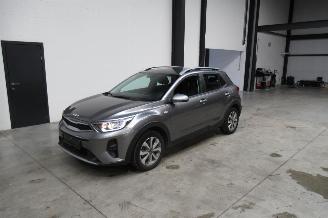 Coche accidentado Kia Stonic SEDAN 2024/2