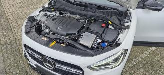 Mercedes GLA 220d 4Matic*Automaat*Ambiente*LED*DigitalDisplay*Navigatie*Nachtzicht paket*Parkeer paket* picture 7