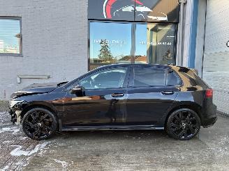 damaged passenger cars Volkswagen Golf VW GOLF 8 2.0TDI DSG R LINE 2023/1