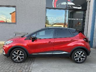 krockskadad bil auto Renault Captur RENAULT CAPTUR 1.2I AUTOM 2018/8