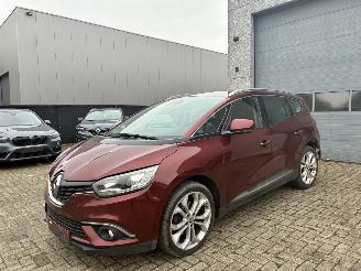 krockskadad bil auto Renault Grand-scenic RENAULT SCENIC 1.5D 2017 7 ZIT 2017/4