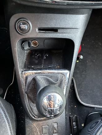 Renault Captur RENAULT CAPTUR 1.5D 2014 picture 17