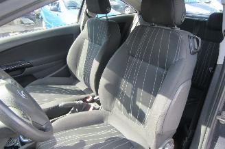 Opel Corsa 1.2-16V Enjoy picture 9