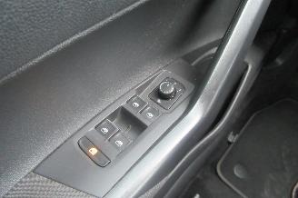 Volkswagen Polo 1.6 TDI Comfortline Business picture 15