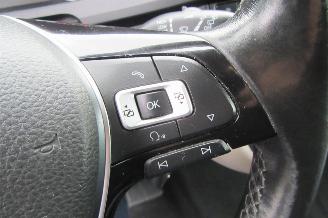 Volkswagen Transporter 2.0 TDI DSG L2H1 DC Highline picture 14