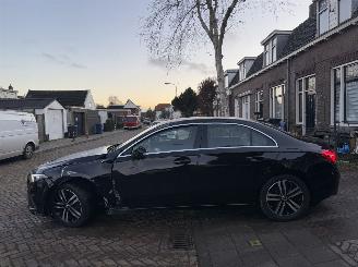 Mercedes A-klasse A180 Benzine automaat sfeerverlichting picture 6