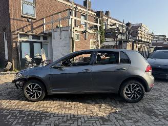 Volkswagen Golf 1.6 TDI picture 5