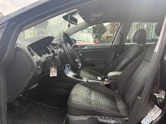 Volkswagen Golf 1.2 TSI Lounge edition picture 16