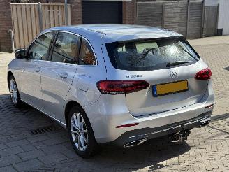 Mercedes B-klasse B200 / AUTOMAAT picture 11